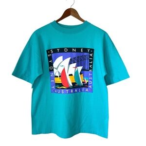 Vintage 90's Adam Hill Designs Sydney Harbour Opera House Australia T Shirt M